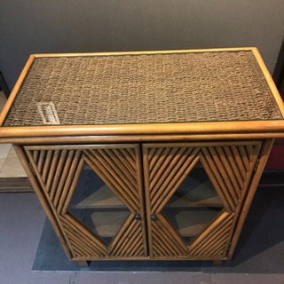 チェスト　棚　高級　リゾート