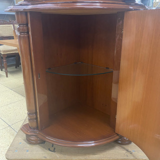 豪華絢爛　コーナーキャビネット　イタリア　象嵌　格子　ガラス　カギ付き