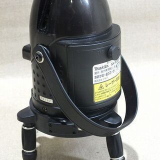 【苫小牧バナナ】マキタ/makita 屋内・屋外兼用 レーザー墨出し器 高輝度ラインポイント 三脚付 SK308PH♪