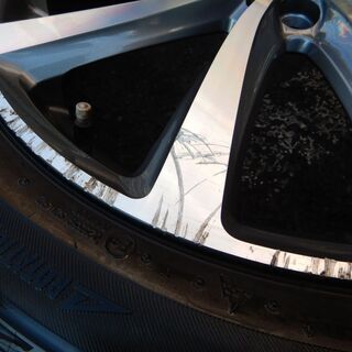 希少！　ＭＡＫ　ＢＭＷ　ｉ３用　１９インチ　おまけタイヤ付き