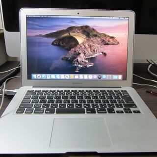 年内売り切り！MacBook Air13インチ2012年製箱付美...