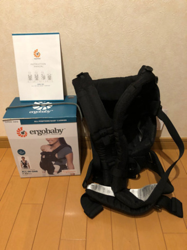 1025 展示品 ergobaby ALL-IN-ONE 3.2〜20kg ONYX BLACK