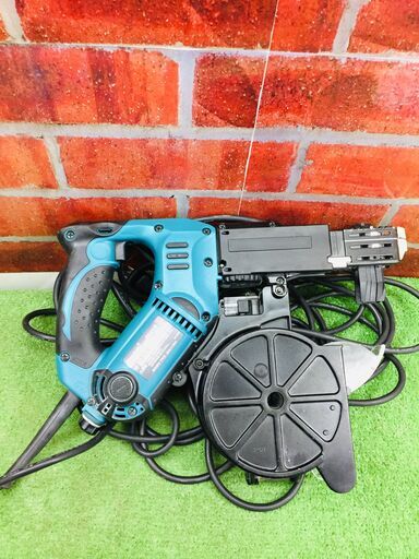 マキタ makita 6841R ｵｰﾄﾊﾟｯｸｽｸﾘｭｰﾄﾞﾗｲﾊﾞｰ【リライズ野田愛宕店