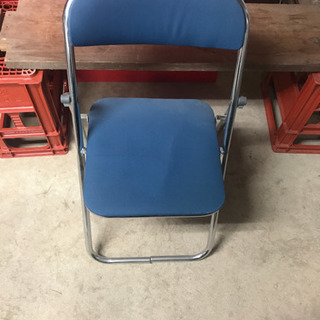 折り畳みパイプ椅子