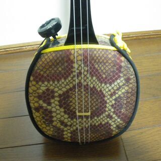 沖縄　三線　チューナー付き　12000円　サンシン okinawa 沖縄 三線 チューナー付き 12000円 サンシン okinawa