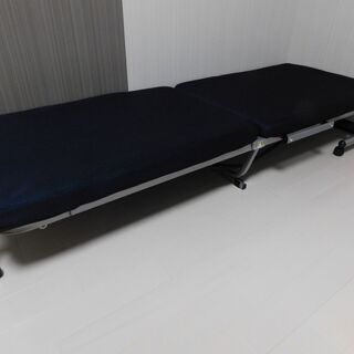 折り畳み式　シングルベッド