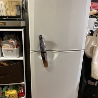 冷蔵庫譲ります！！