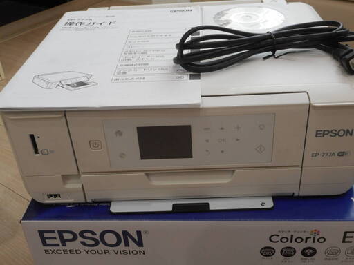 EPSON　A4プリンター　EP-777A  ホワイト　完動品　取説、インク付き