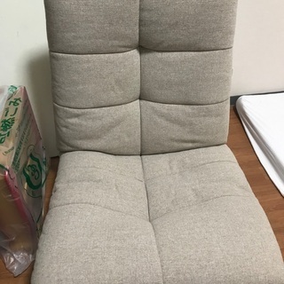 座椅子　300円