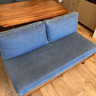 unico ダイニングテーブル　ソファ