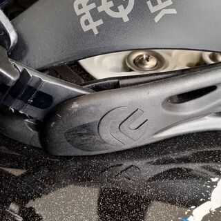 【ビンディングのみ譲渡決まりました】スノーボードRICE28 RT-LTD ブーツCROSS FIVE単品購入交渉に応じます