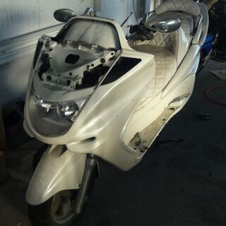 ヤマハ マジェスティ250C SG03J 人気の白 鍵書類付き エンジン不動