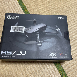 ラジコン 少しお値下げ！Holy Stoneの本格的ドローン！早い方どうぞ！