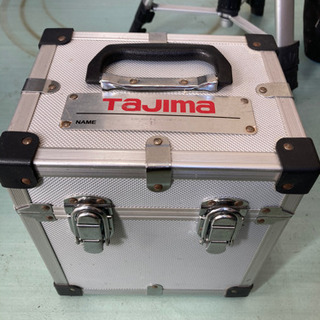 タジマ　レーザー墨出し機　三脚付き