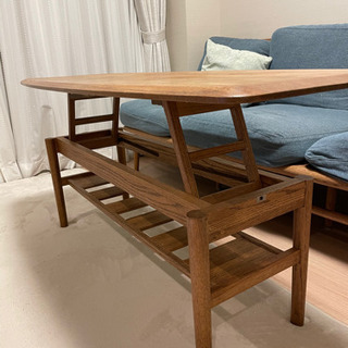 モモナチュラルのローテーブル