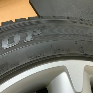 スタッドレス　タイヤ　4本セット　日産ムラーノ