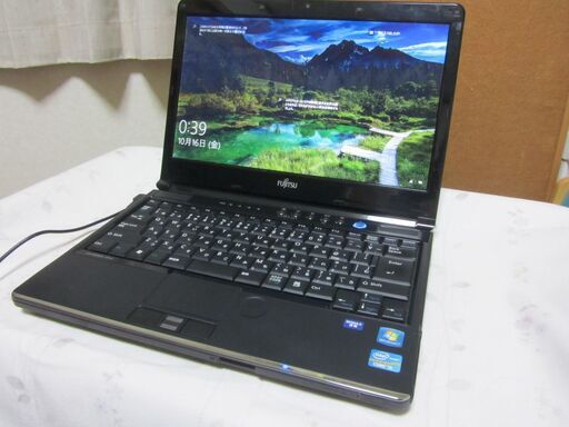 【SSD512GB】富士通 FM-V　SH76/D Core i5  2520M デュアルコアCPU、13.3型液晶、Windows10 Home 64bit、SSD 512GB、メモリ6 GB、無線・有線LAN、HDMI、MS Office365(ver2016)インストール済、DVD・CD再生録音。