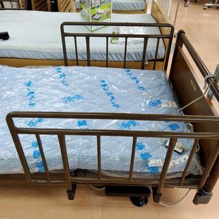 【ジモティ見たで５％OFF】電動リクライニング介護用ベッド（2モーター）【0002】