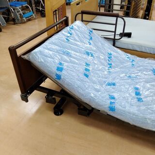 【ジモティ見たで５％OFF】電動リクライニング介護用ベッド（2モーター）【0002】