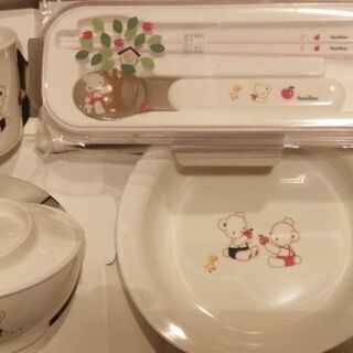 【商談中】新品　ファミリア　食器セット