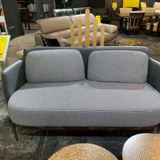 泡瀬 グレース購入 3Pソファ 新品☆idee USM cassina actus ハーマン ...