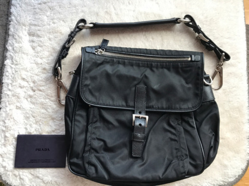 PRADA (プラダ)ナイロンショルダーバッグ ブラック BR2156
