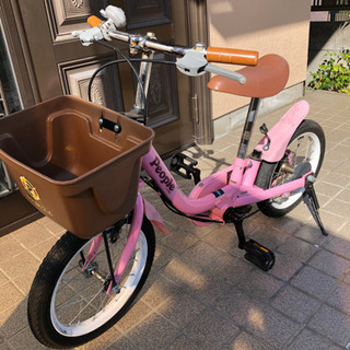 ピンク色の可愛い幼児用自転車14インチ
