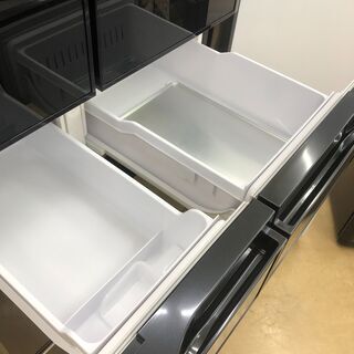 HITACHI / 日立 565L 冷蔵庫 2011年 R-A5700-1 真空チルド