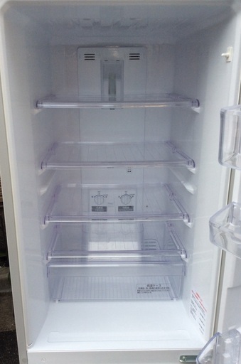 【RKGRE-509】年末特価！三菱/168L 2ドア冷凍冷蔵庫/MR-P17Y-S/中古品/2015年製/当社より近隣無料配達！