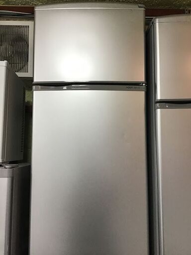 ✨特別SALE商品✨109L 冷蔵庫 AQUA AQR-111C 中古家電