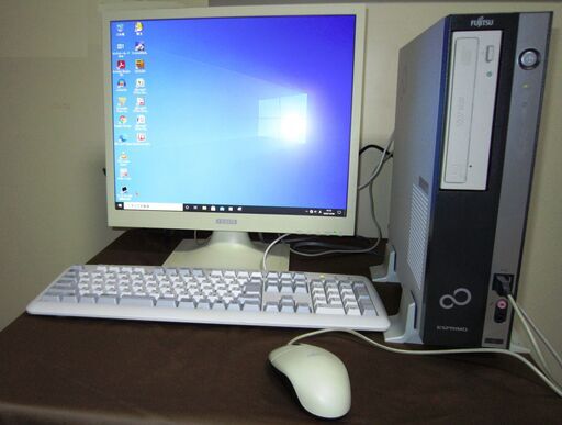 デスクトップパソコン FUJITU ESPRIMO D581/D Windows10pro 64bit Core i3-2120 HD1TB