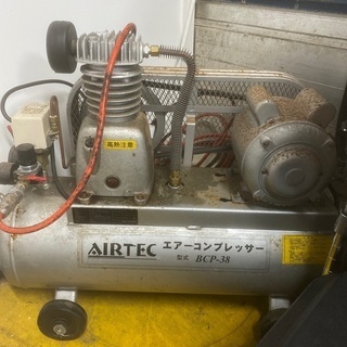 エアーコンプレッサー38ℓ激安！