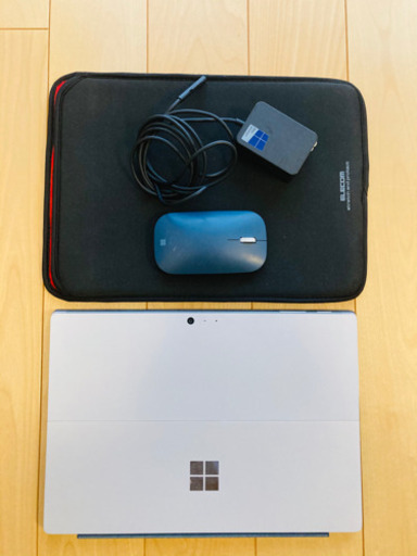 Microsoft Surface Pro 4（RAM4.0GB、128GB）