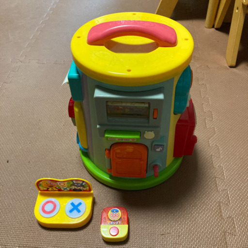 コンビわくわくいたずらタワーと音の出るおもちゃセット Rome 武蔵小杉の子供用品の中古あげます 譲ります ジモティーで不用品の処分 コンビわくわくいたずらタワーと音の出るおもちゃセット Rome 武蔵小杉の子供用品の中古あげます 譲ります ジモティーで不用品の処分