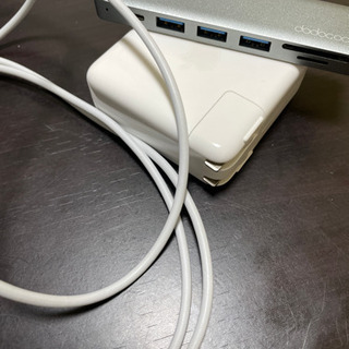購入者確定済】MacBookPro2019年13インチ