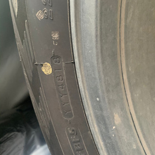 超美品スタッドレスタイヤ