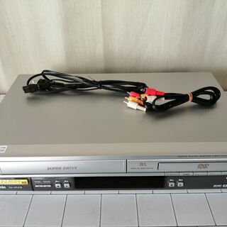 Panasonic VHS一体型DVDプレイヤー NV-VP41B