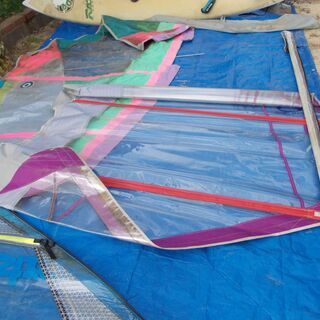 値下げしました。ウインドサーフィンサーフボードです。3万円