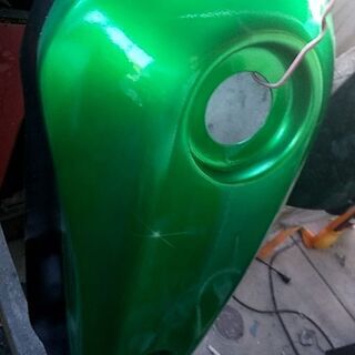 バイクの塗装、ヘルメットのカスタムペイント