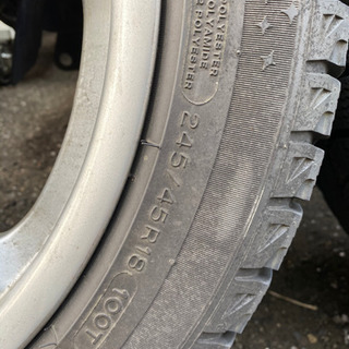 ベンツW220使用 スタッドレスタイヤ