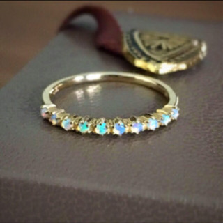 agete オパールハーフエタニティリング　アガットクラシック