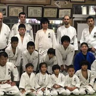 町道場で英語で柔道を習ってみませんか 幼児クラス3 6歳 無料体験レッスン Eigofamily 鶴橋 の空手 他格闘技の生徒募集 教室 スクールの広告掲示板 ジモティー