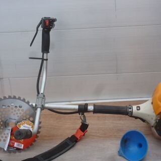 リサイクルショップのダイトーです。 おしゃれアイテム　お持ち帰り価格　リョウビ　エンジン式草刈り機　EKK-2620（中古）