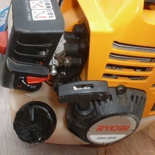 リサイクルショップのダイトーです。 おしゃれアイテム　お持ち帰り価格　リョウビ　エンジン式草刈り機　EKK-2620（中古）