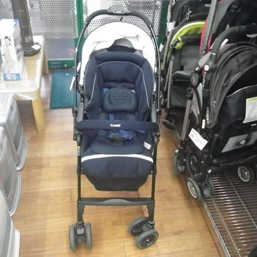 コンビ メチャカルハンディオート４キャス エッグショック【モノ市場東浦店】41