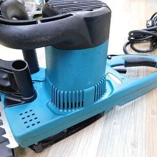 動作品 MAKITA マキタ 350mm 電気チェーンソー MUC351 チェンソー 切断