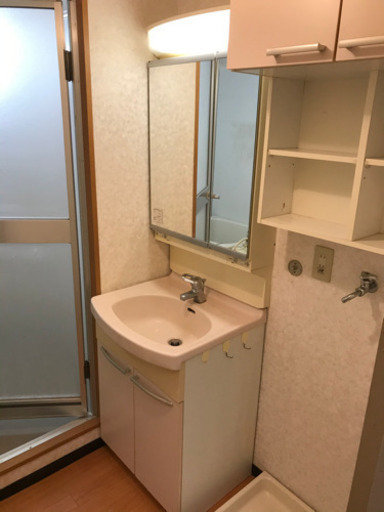 Toto 洗面化粧台 60cm 千葉県発 おはる スポーツセンターのその他の中古あげます 譲ります ジモティーで不用品の処分