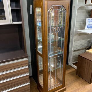 三越家具 キュリオケース Brugge ダウンライト付き 売場展開中