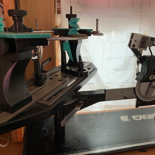 ガット張り切り機です