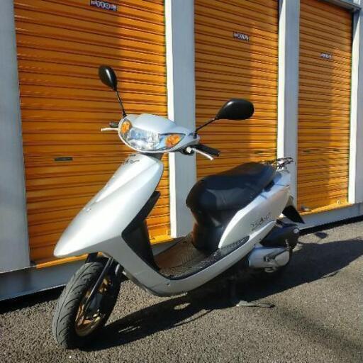 242.始動性抜群　62ディオ　バッテリー、シート新品　千葉県柏市　即日配送、自走引き取りも可能